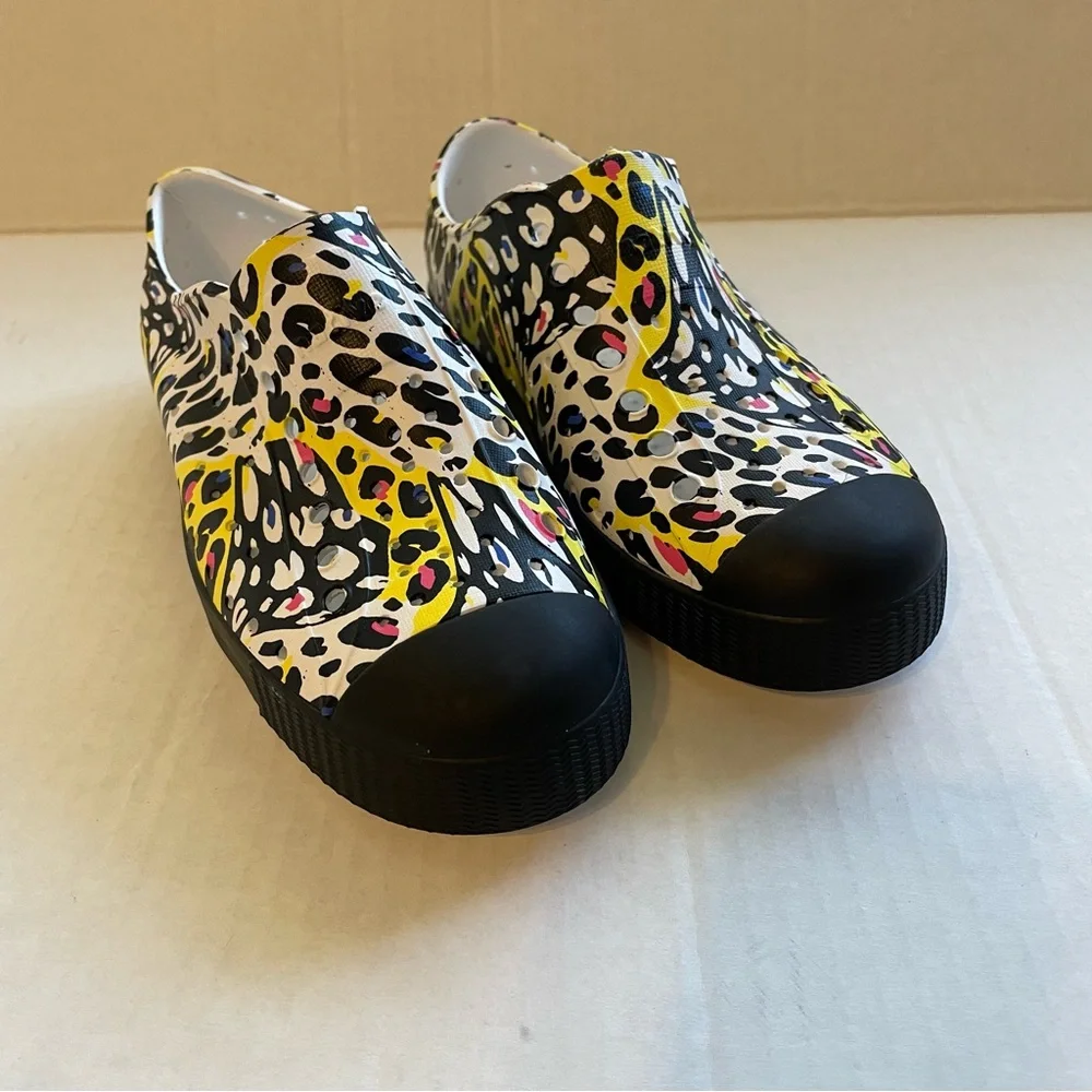 Native Jefferson print shell white jiffy black crayon digital cheetah child 13